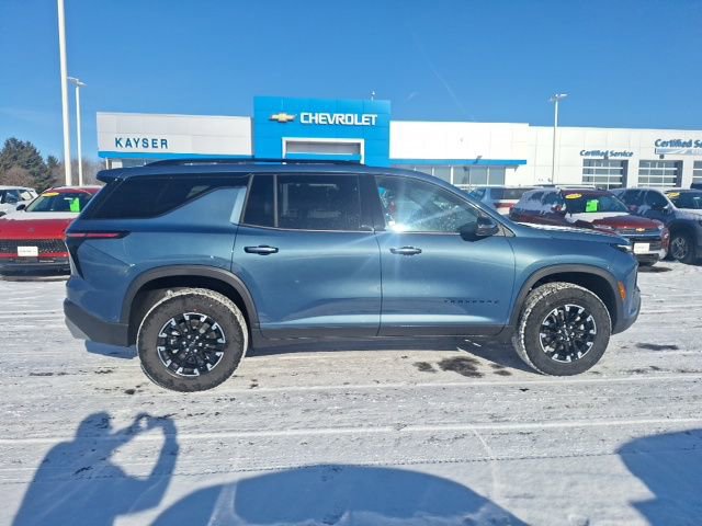 New 2026 Chevrolet Traverse Z71 w/ Enhanced Driving Package image 2