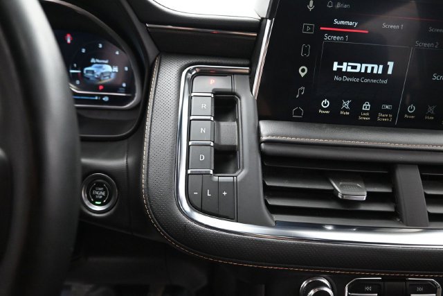 Used 2023 GMC Yukon XL AT4 w/ AT4 Premium Package AWD/4WD image 14