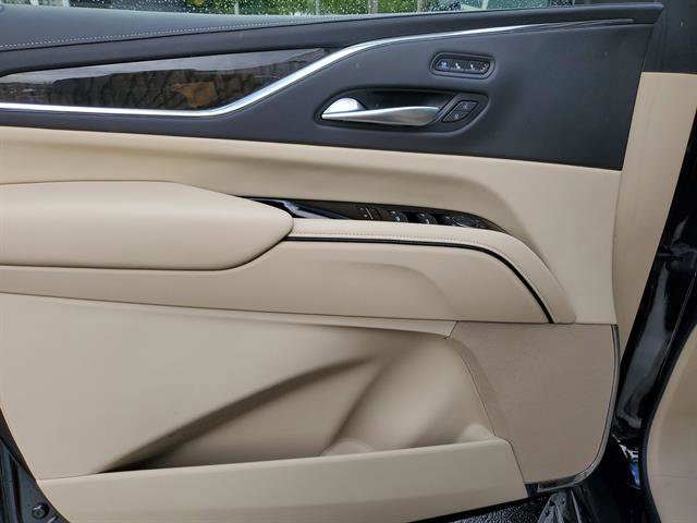 Certified 2024 Cadillac Escalade Premium Luxury AWD/4WD image 73