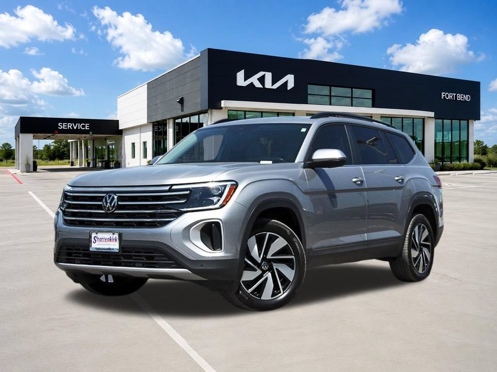 Used 2025 Volkswagen Atlas SE