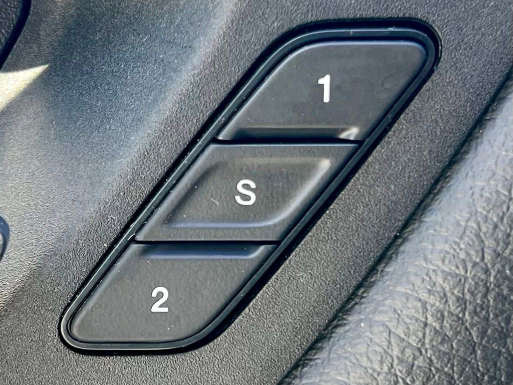 Used 2024 RAM 1500 Laramie image 27