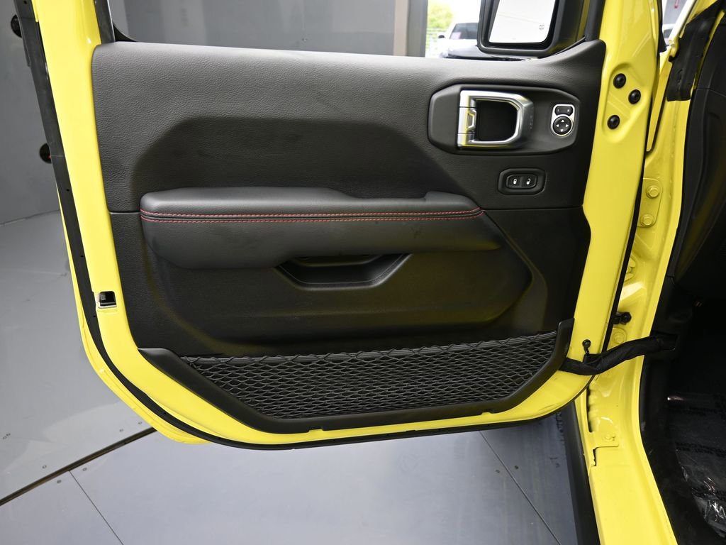 Used 2023 Jeep Gladiator Rubicon w/ LED Lighting Group image 12