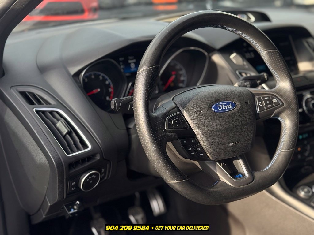 Used 2017 Ford Focus RS AWD/4WD image 14