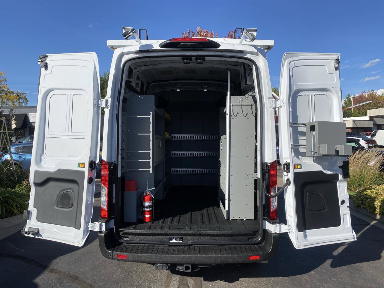 Used 2023 Ford Transit 250 148 High Roof RWD image 12