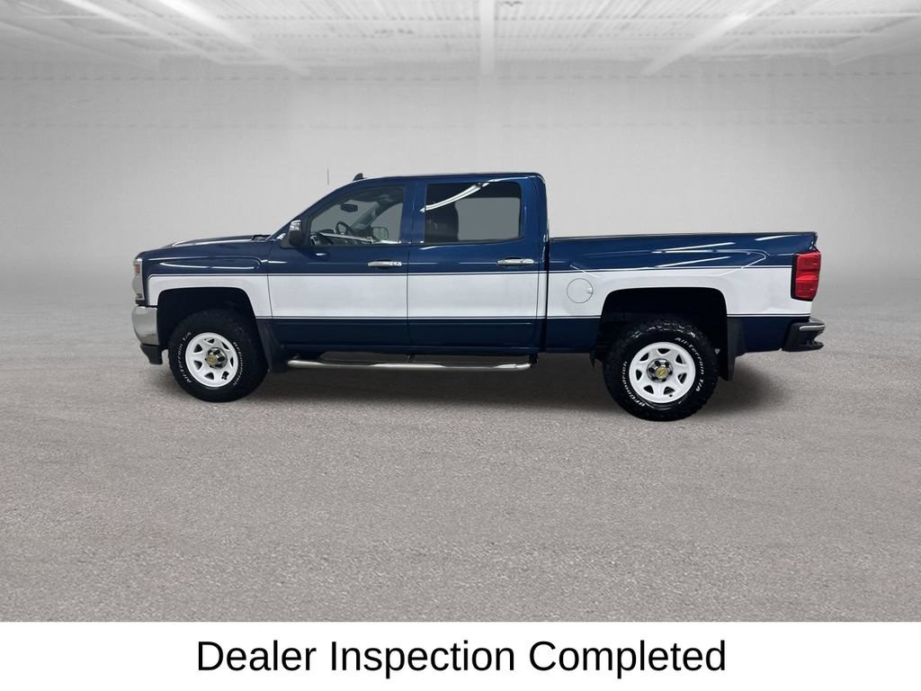 Used 2017 Chevrolet Silverado 1500 LT w/ All Star Edition AWD/4WD image 9
