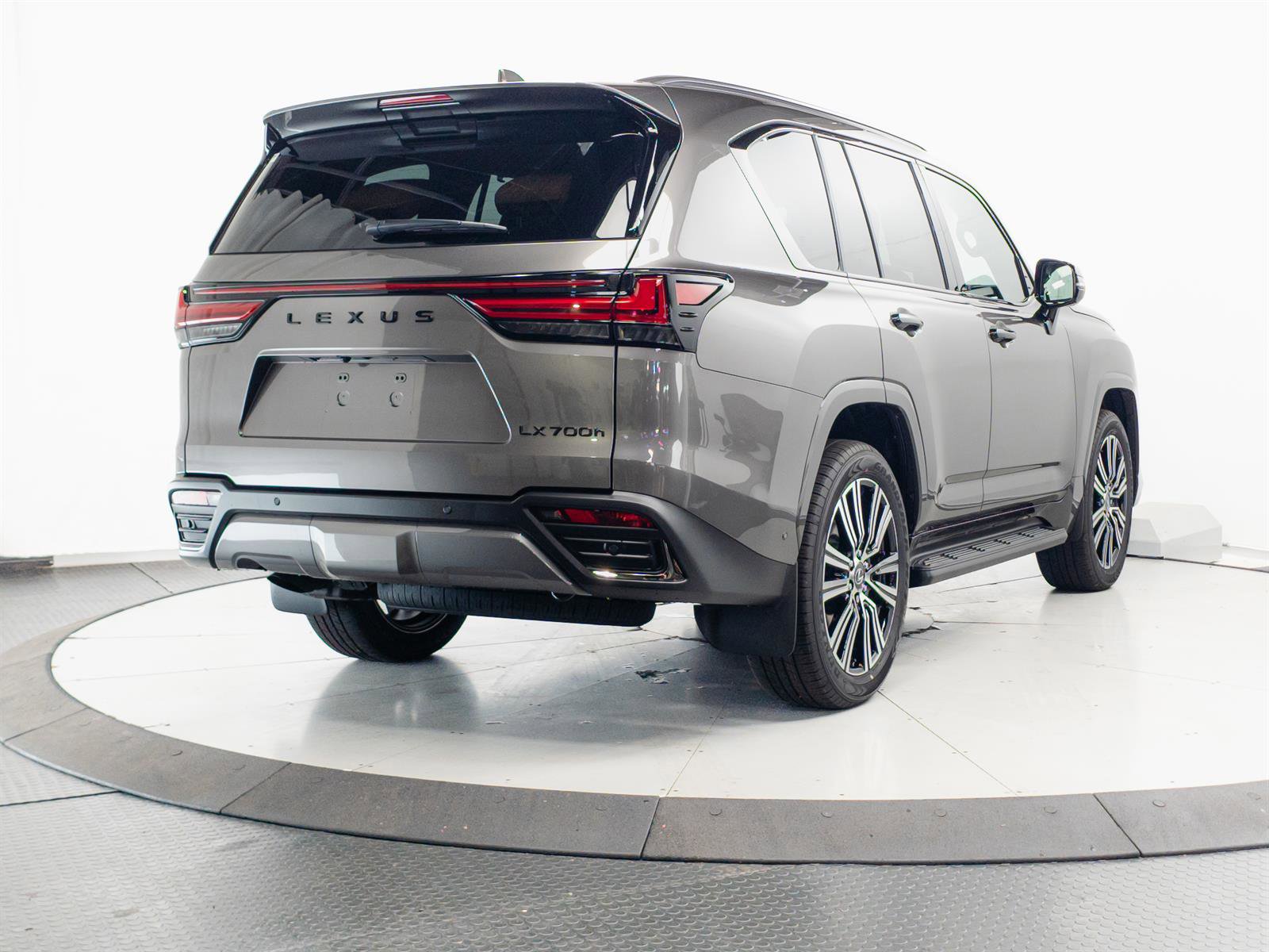 New 2026 Lexus LX 700h Luxury AWD/4WD image 13