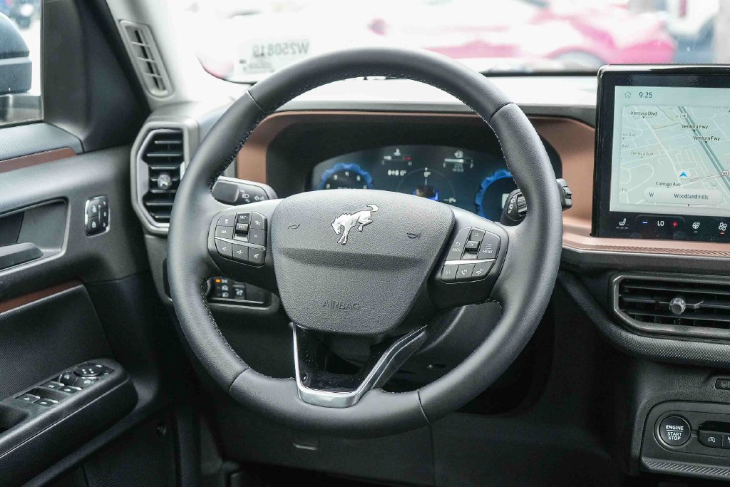 New 2025 Ford Bronco Sport Outer Banks w/ Outer Banks Tech Package+ AWD/4WD image 16