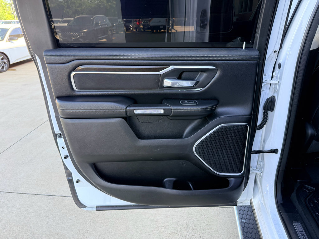 Used 2022 RAM 1500 Laramie AWD/4WD image 27