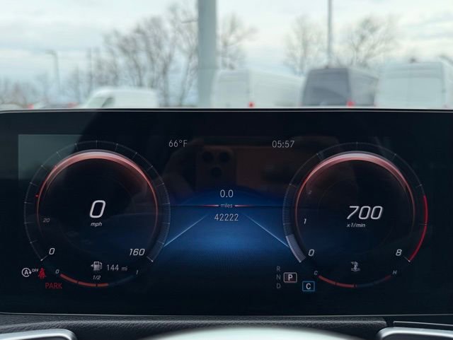 Certified 2022 Mercedes-Benz GLB 250 4MATIC image 17