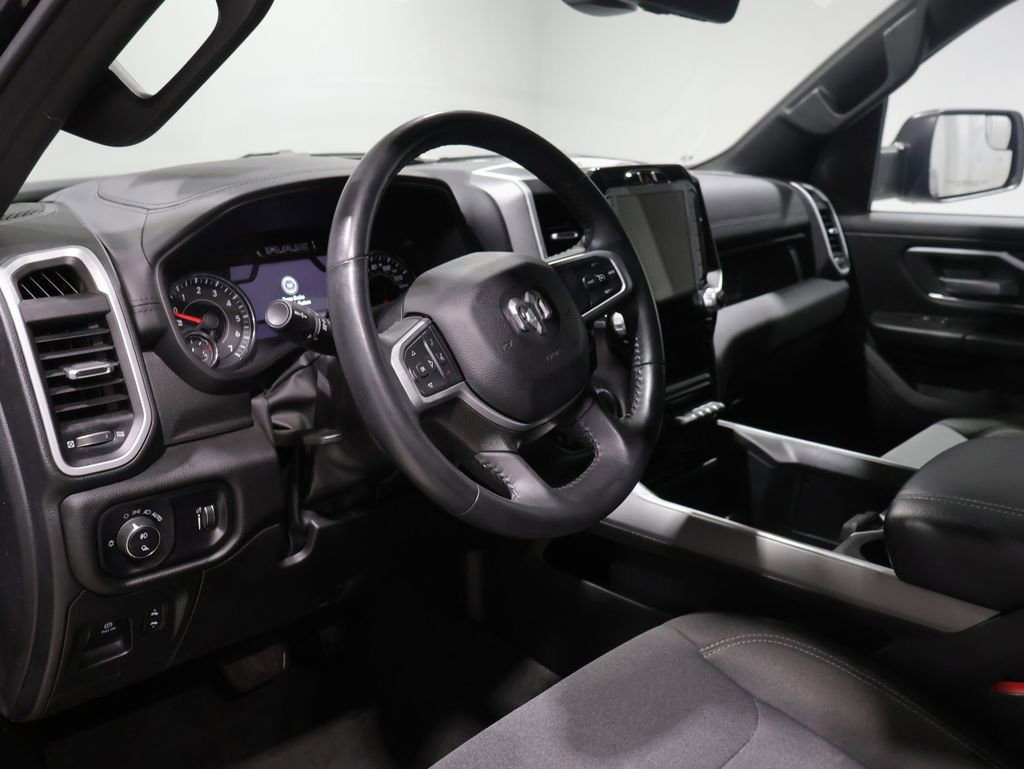 Used 2023 RAM 1500 Big Horn AWD/4WD image 16