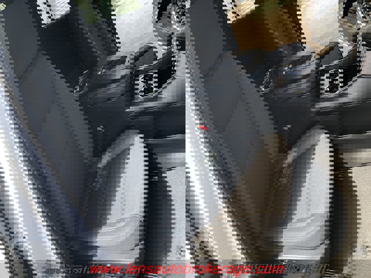 Used 2022 GMC Yukon XL SLE w/ Gmc Pro Safety Plus Package image 26