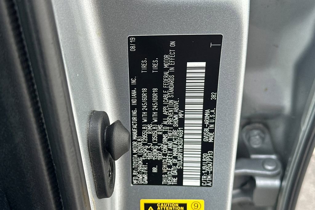 Used 2019 Toyota Highlander XLE AWD/4WD image 31