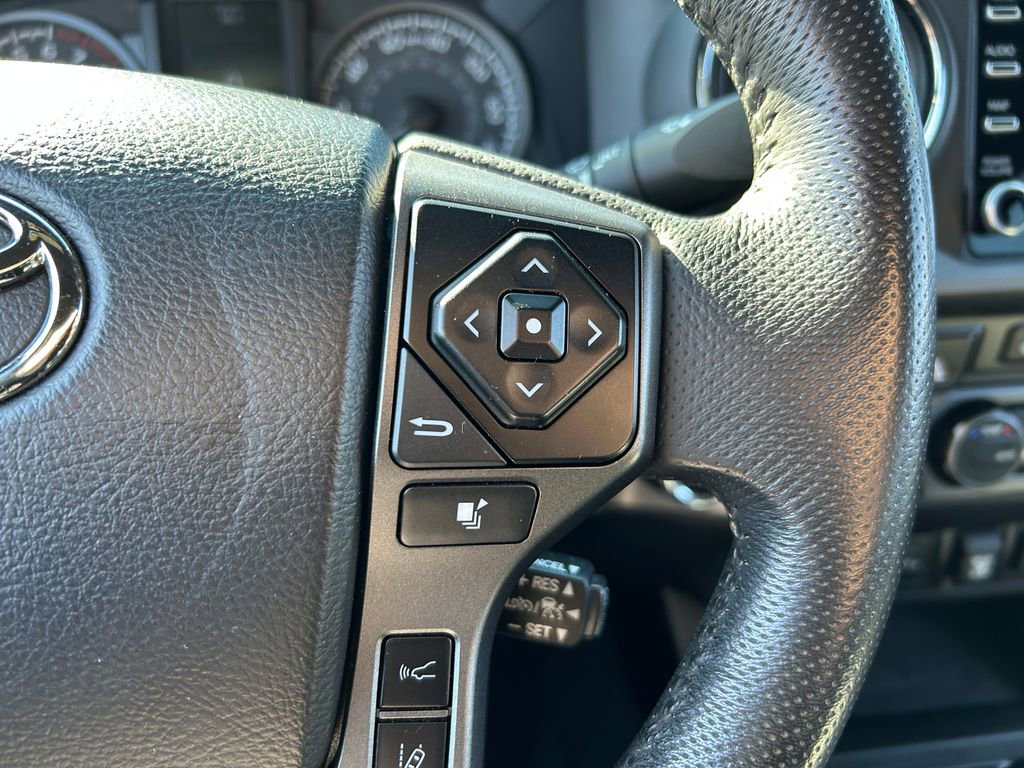 Used 2021 Toyota Tacoma TRD Sport w/ TRD Premium Sport Package image 18