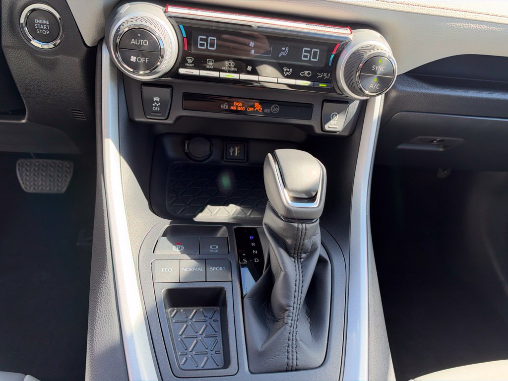 Certified 2025 Toyota RAV4 XLE Premium FWD image 15