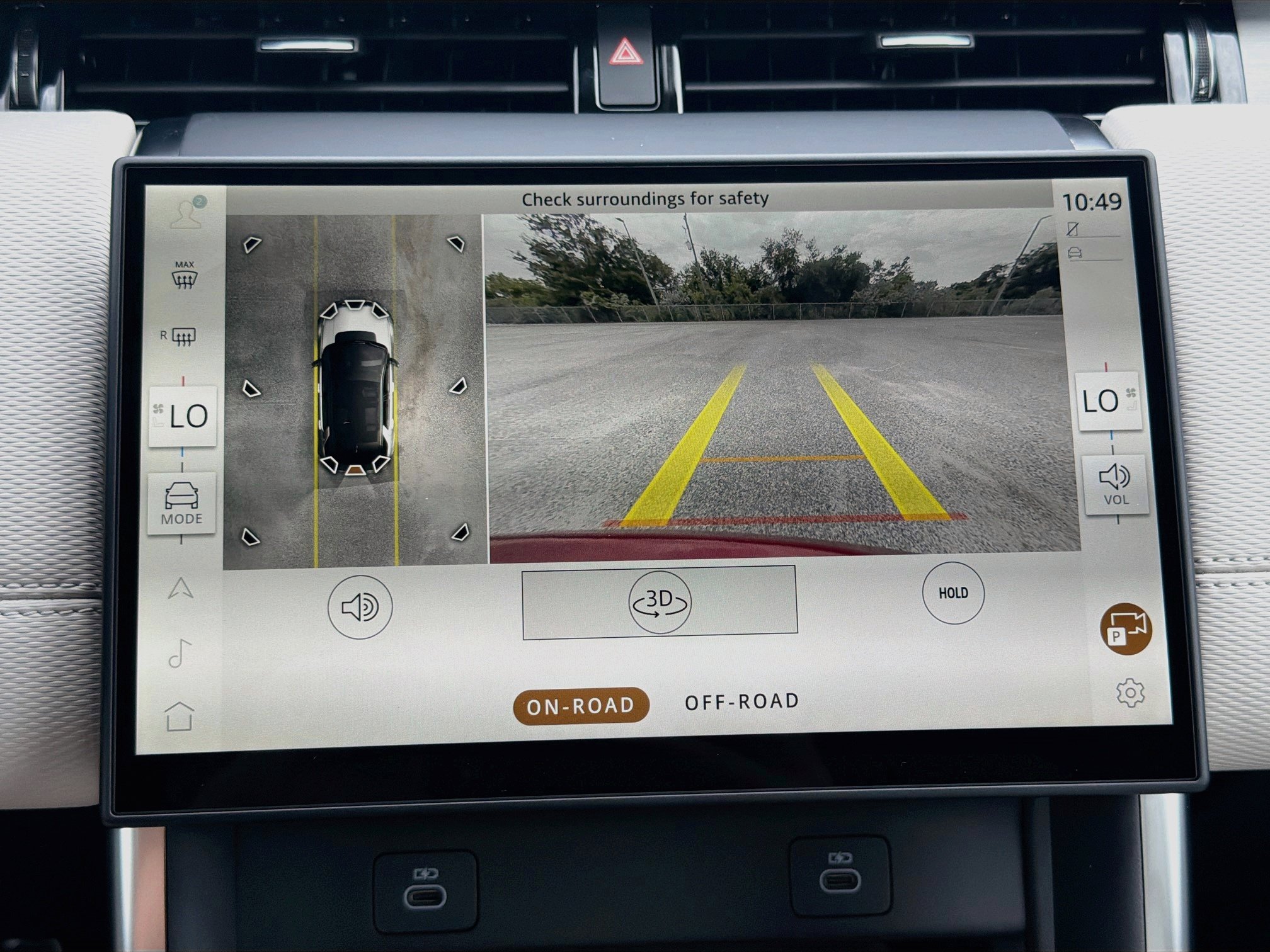 New 2026 Land Rover Discovery Sport Landmark AWD/4WD image 34
