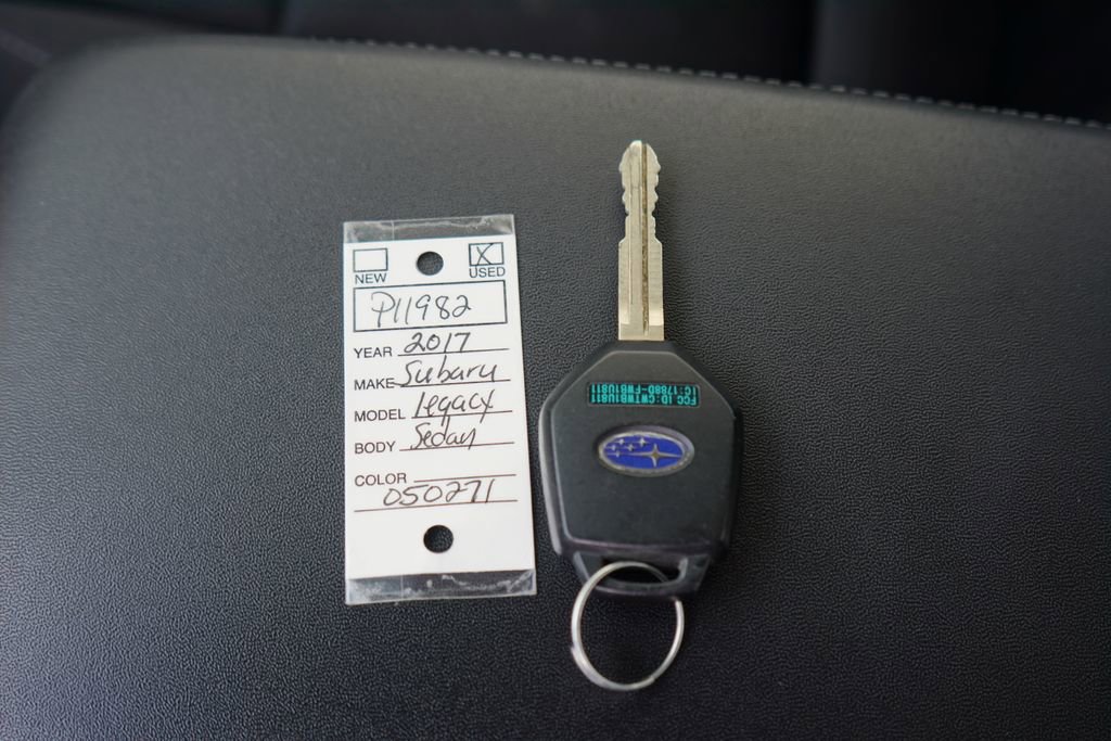 Used 2017 Subaru Legacy 2.5i Premium AWD/4WD image 33