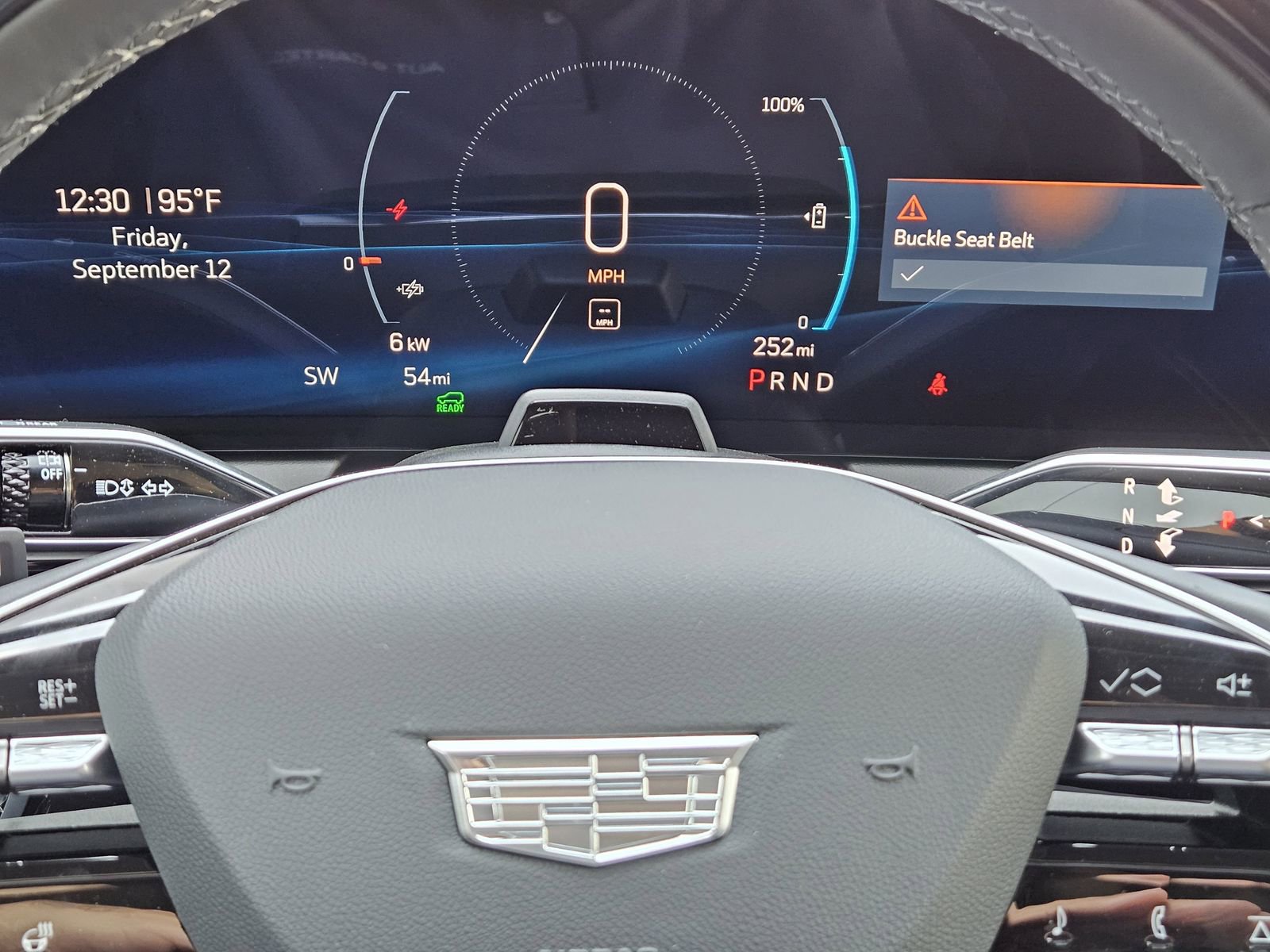 New 2025 Cadillac Optiq Luxury 1 image 16