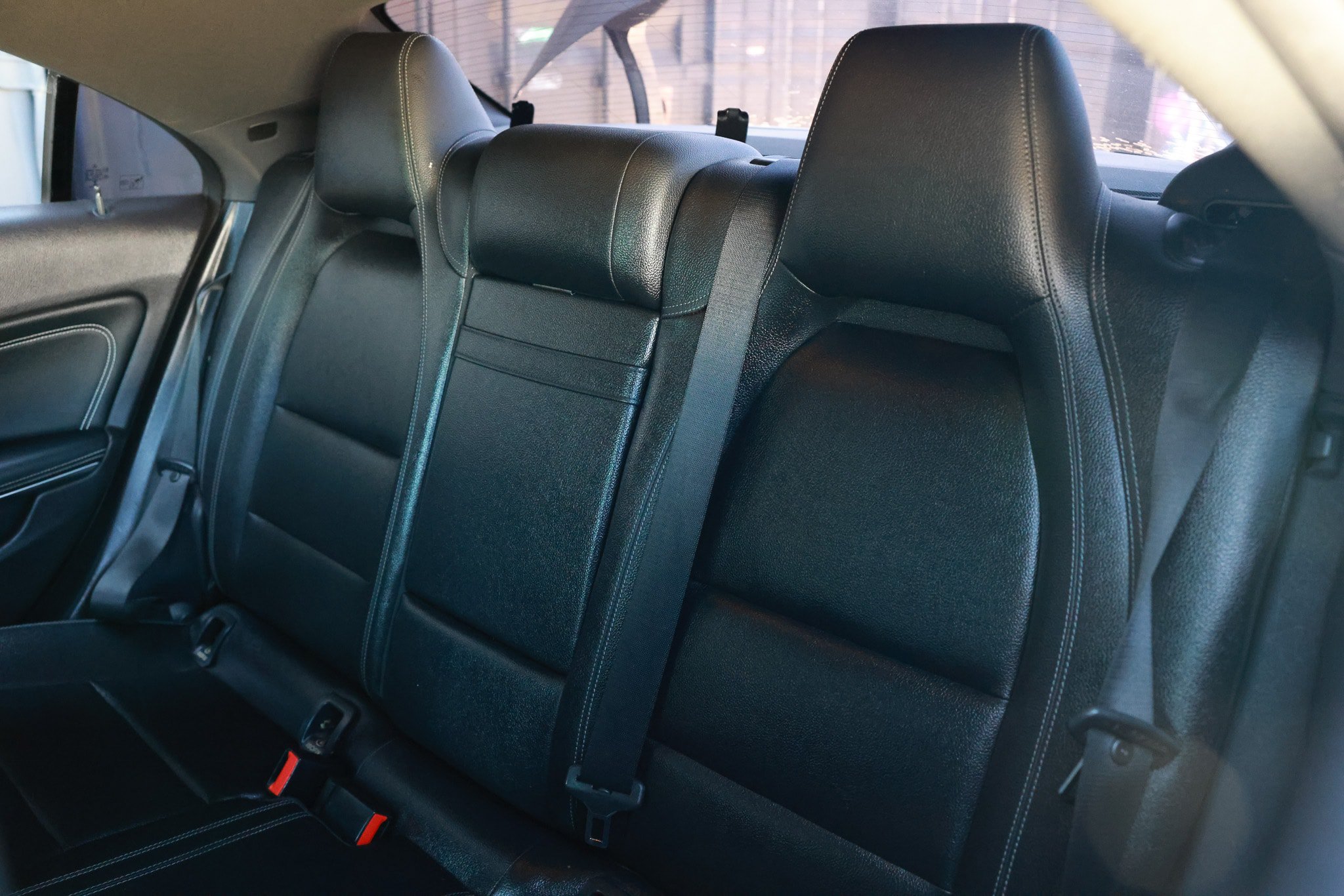 Used 2018 Mercedes-Benz CLA 250 w/ AMG Line Exterior image 11
