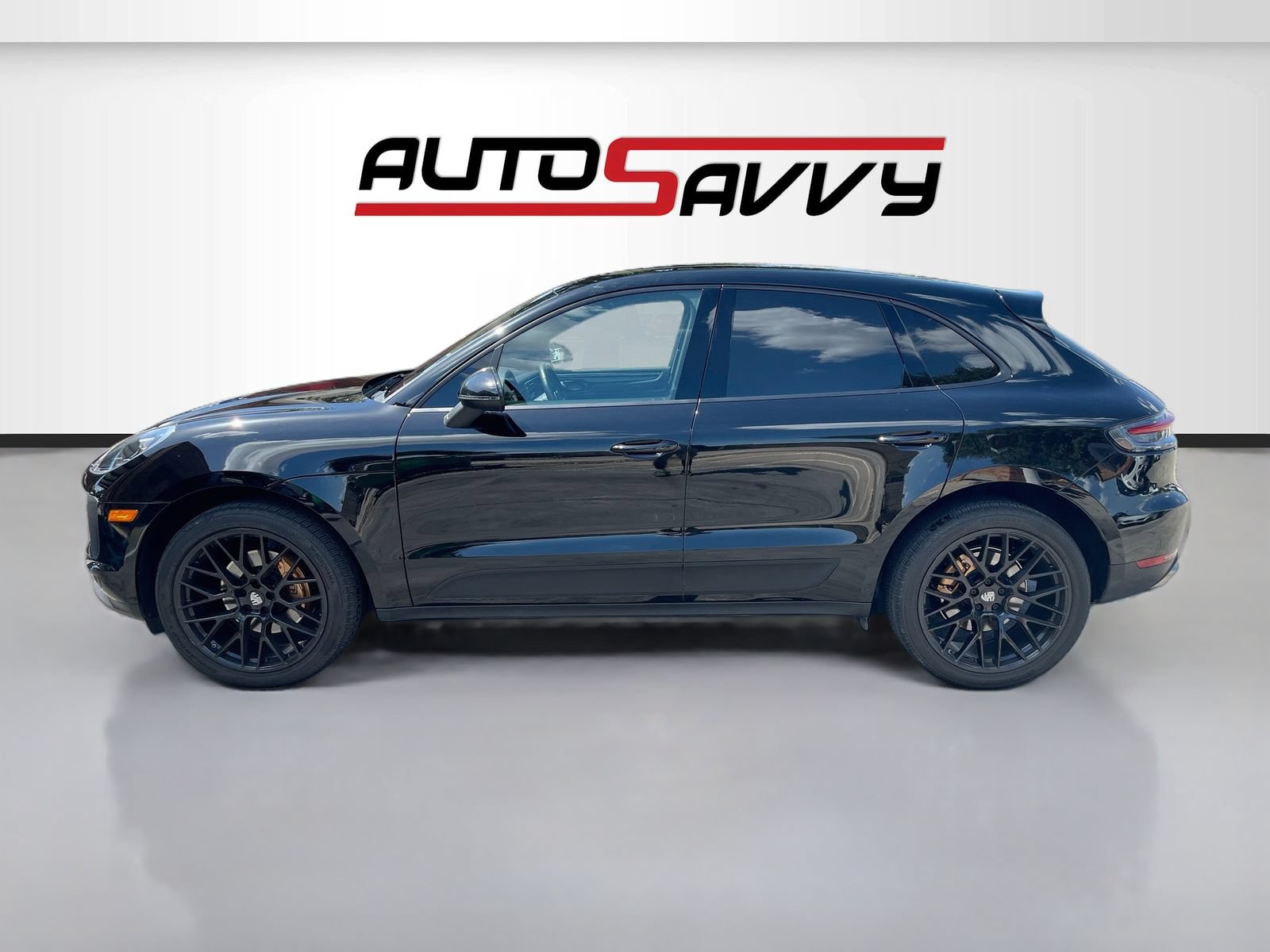 Used 2020 Porsche Macan AWD/4WD image 4