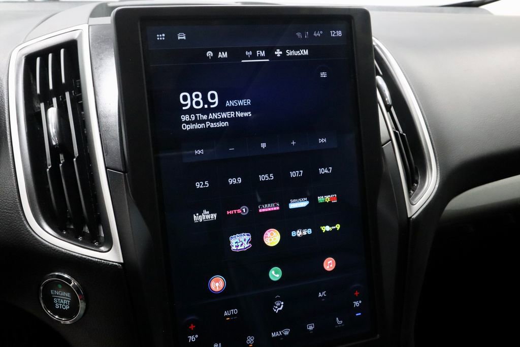 Certified 2024 Ford Edge SEL w/ Convenience Package AWD/4WD image 3