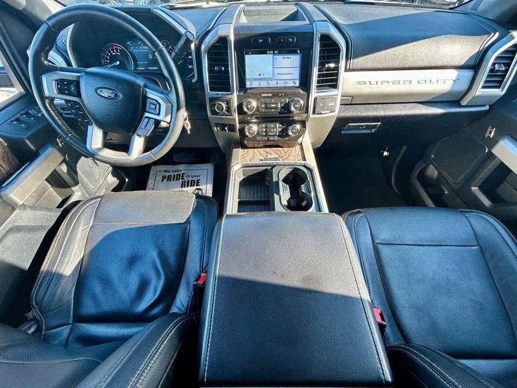 Used 2018 Ford F250 Lariat w/ Chrome Package image 18