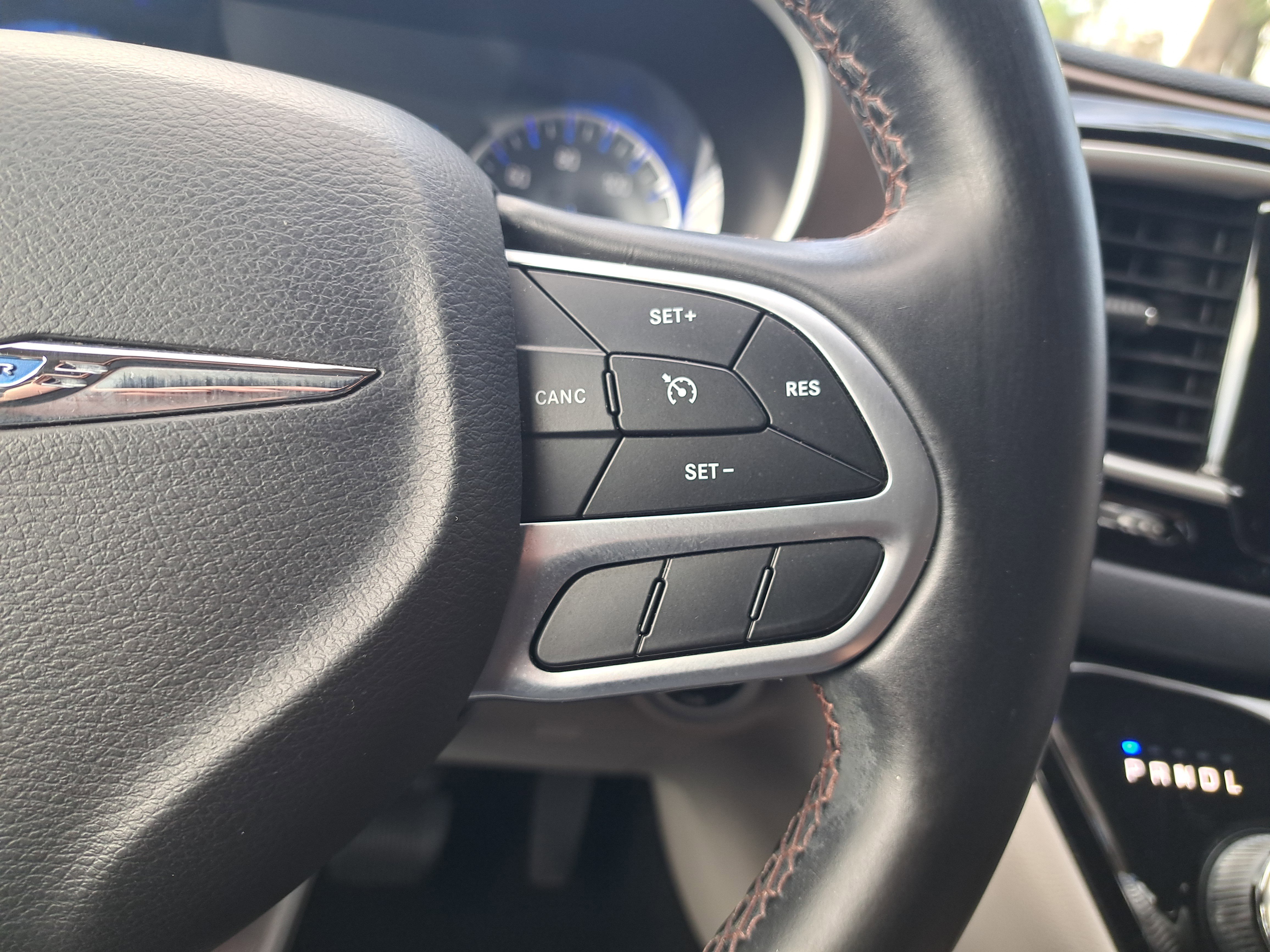 Used 2017 Chrysler Pacifica Touring Plus w/ Tire & Wheel Group image 18