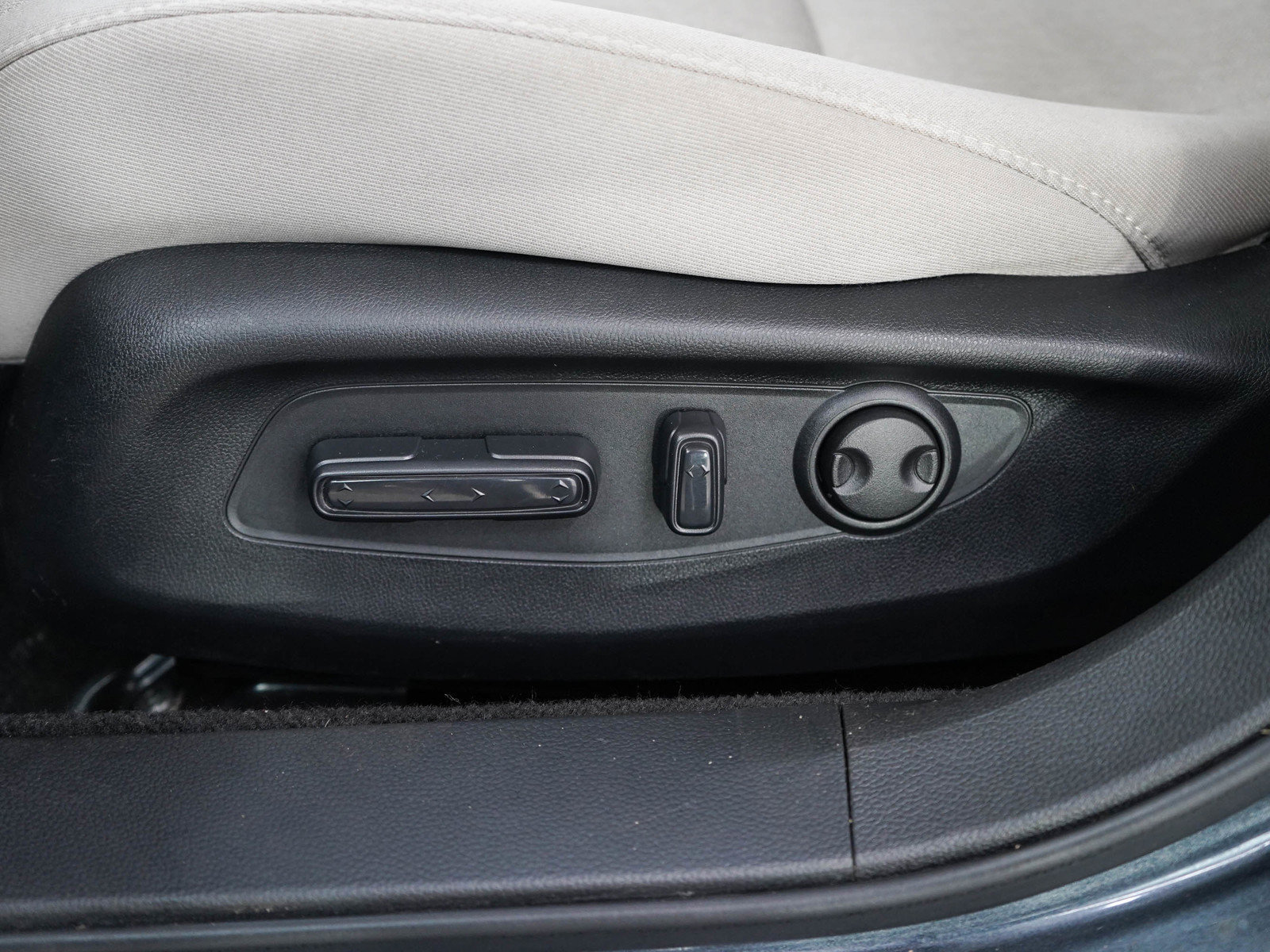 Used 2024 Honda Accord EX image 27