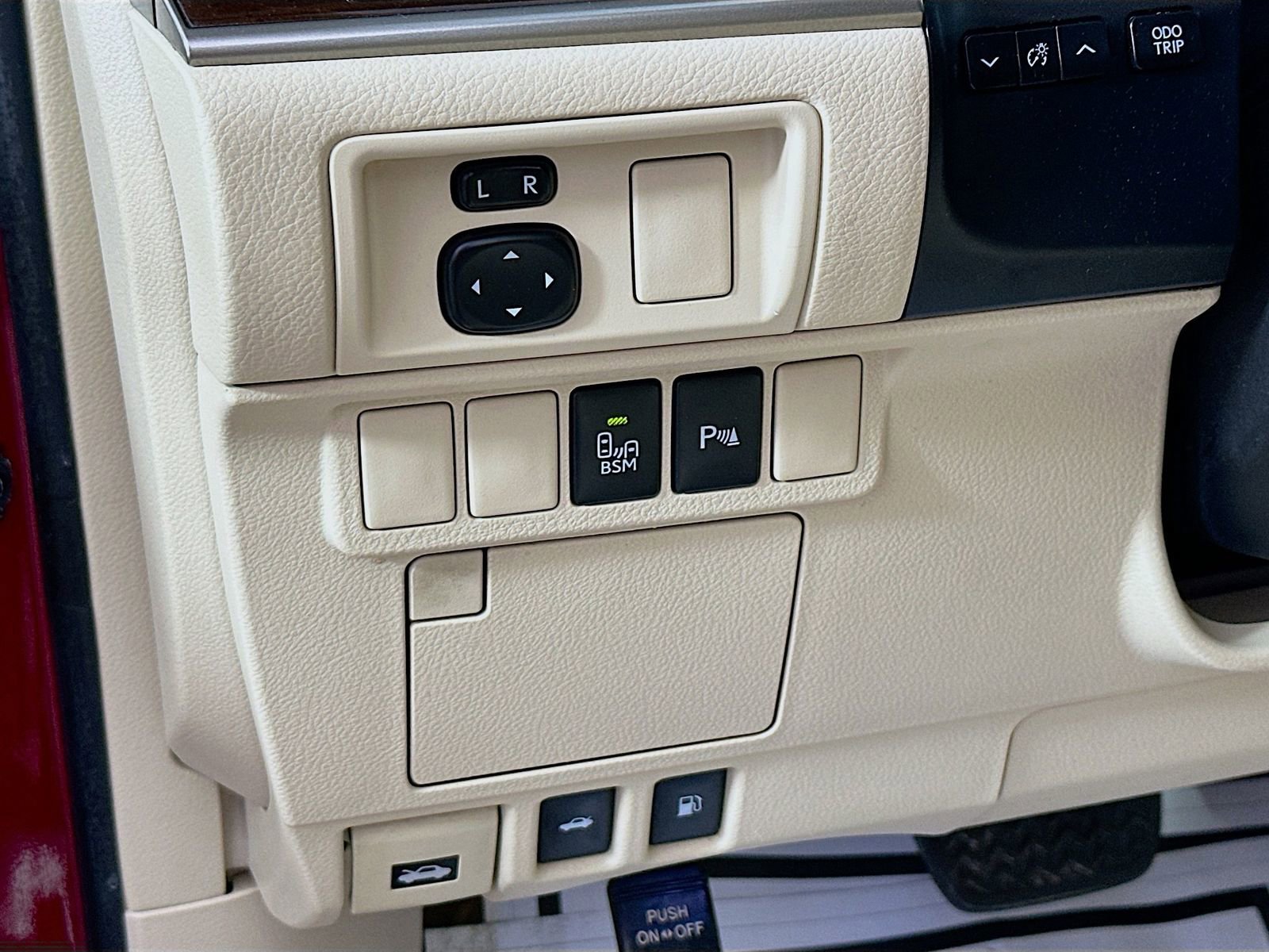 Used 2013 Lexus ES 350 w/ Luxury Pkg FWD image 10