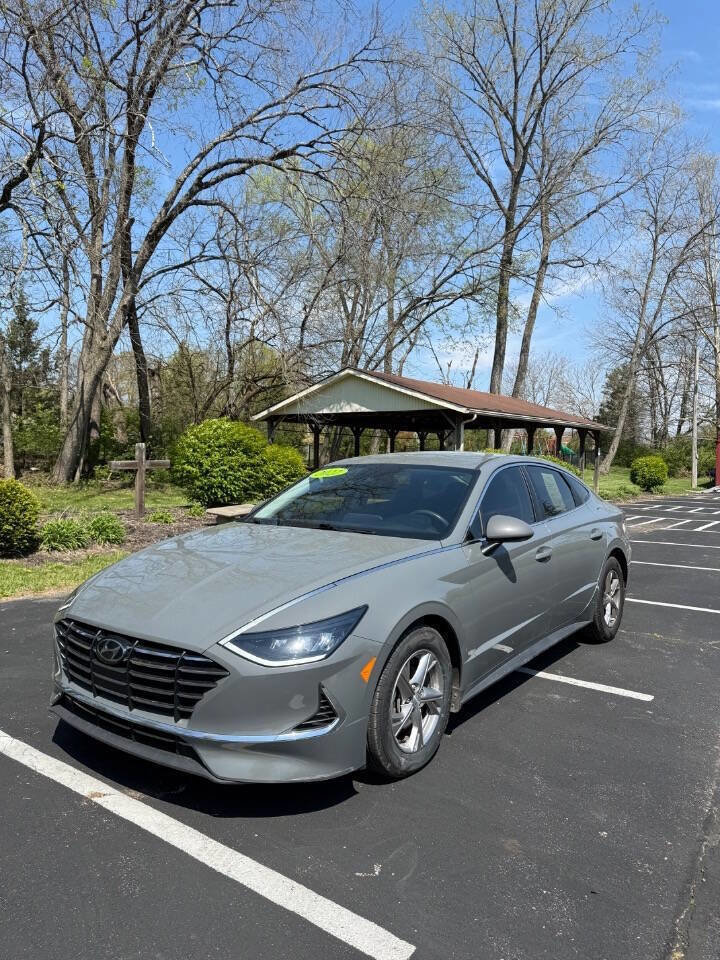Used 2022 Hyundai Sonata SE FWD image 1