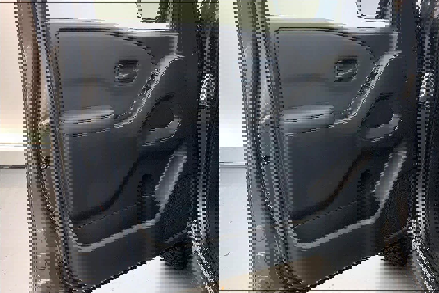 Used 2024 Nissan Frontier S image 19