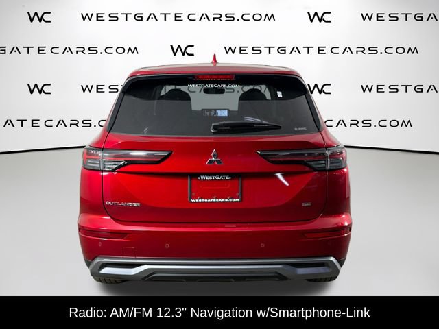 Used 2025 Mitsubishi Outlander AWD image 4