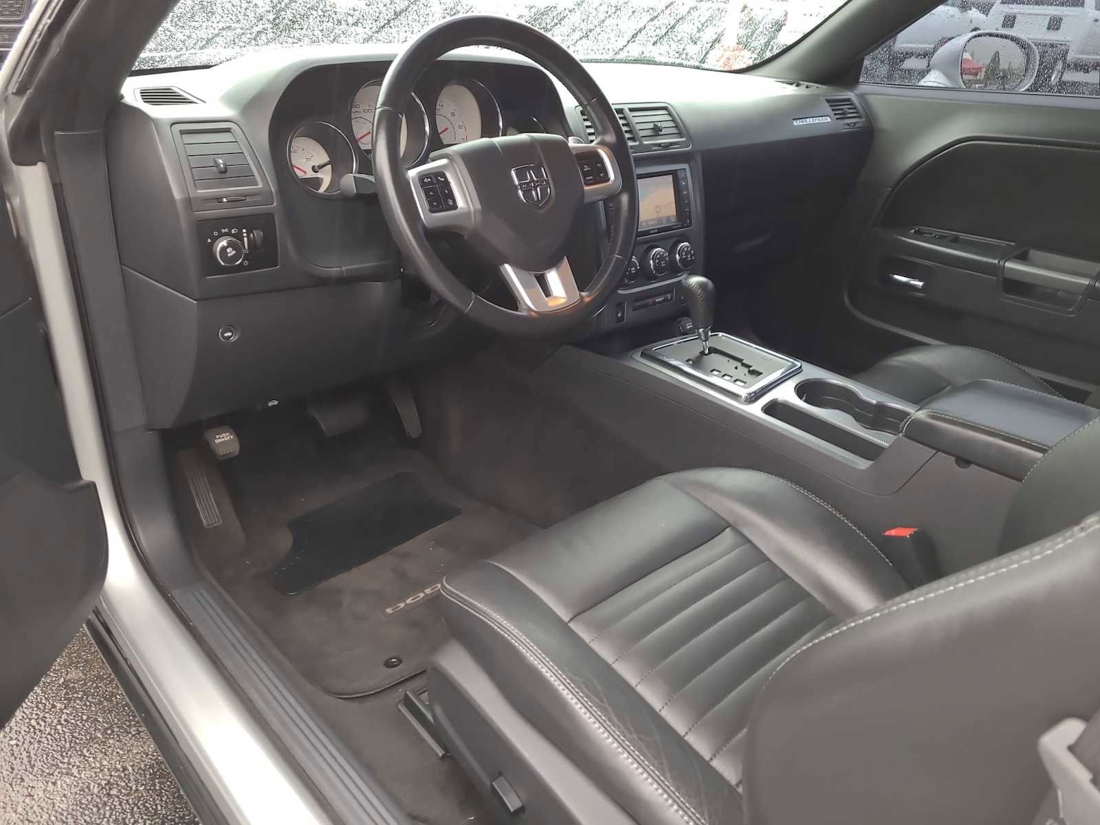 Used 2012 Dodge Challenger R/T Plus image 10