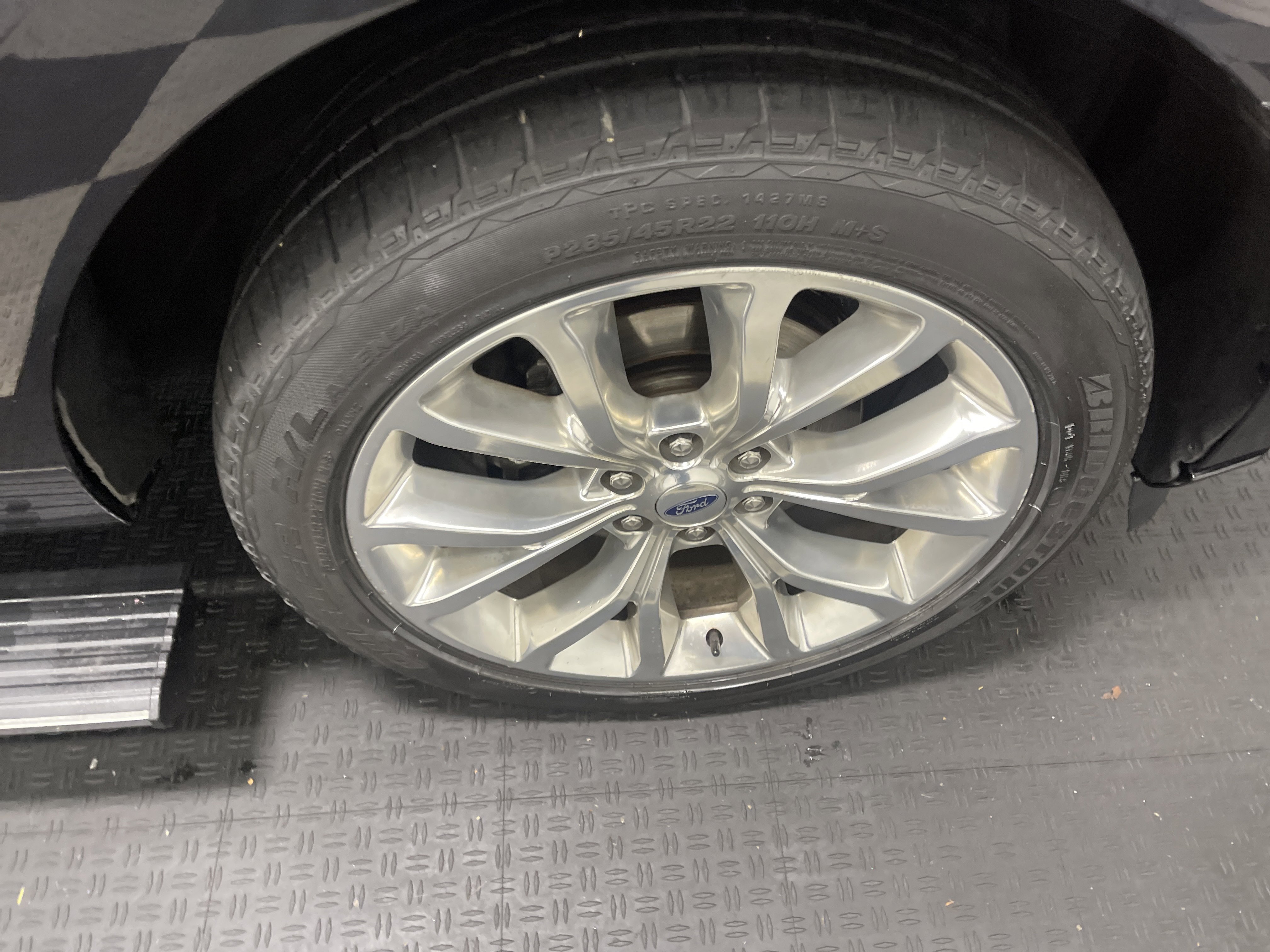 Used 2019 Ford Expedition Max Platinum image 27