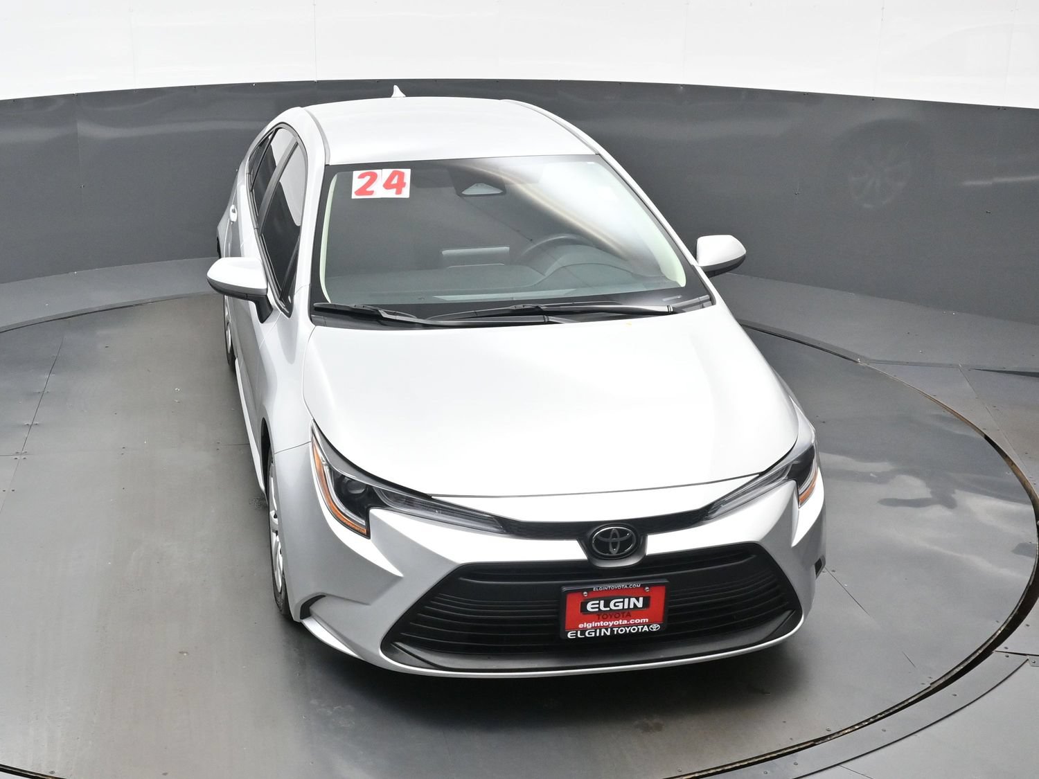Used 2024 Toyota Corolla LE FWD image 32