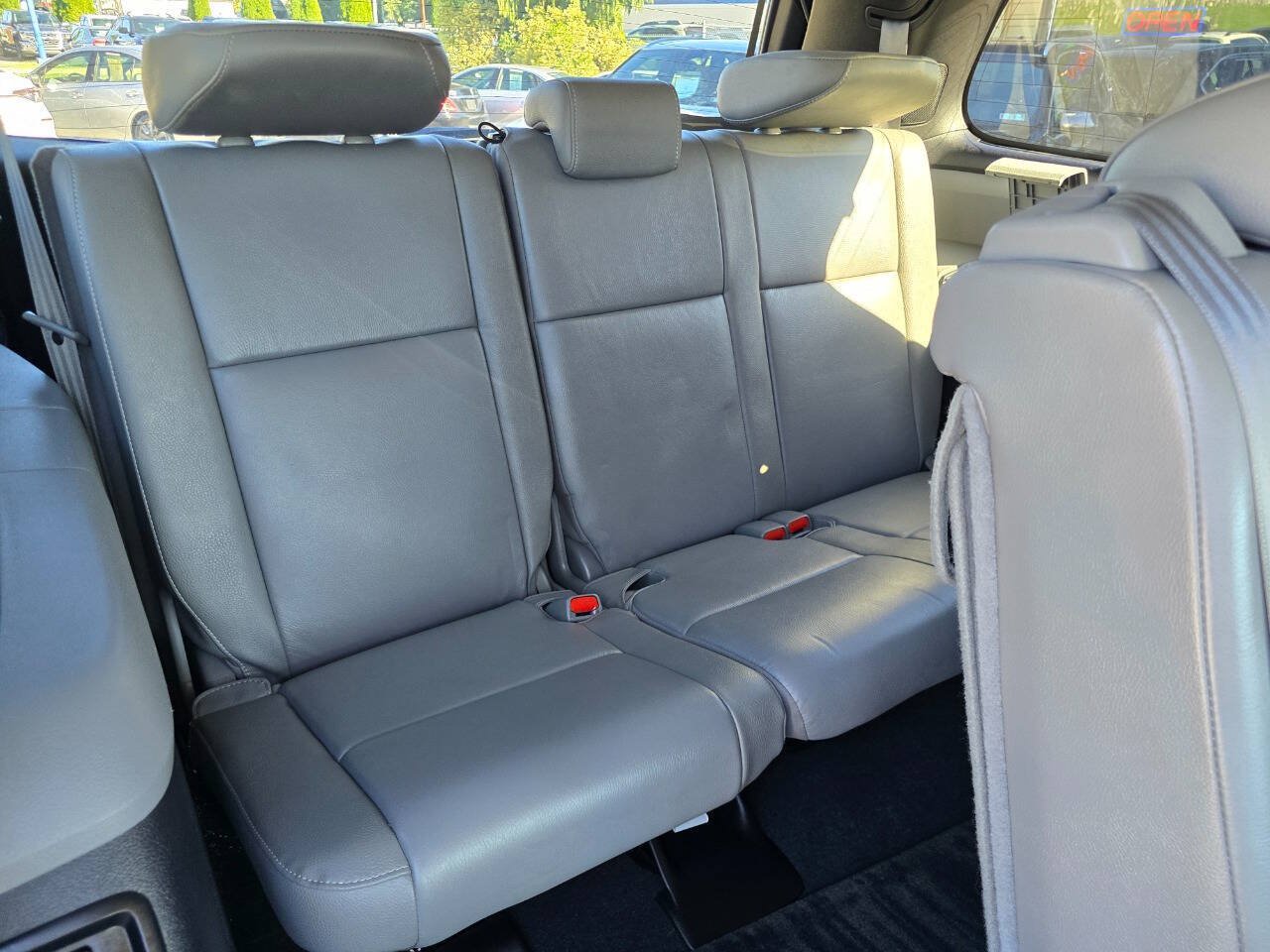 Used 2020 Toyota Sequoia Limited w/ Safety & Convenience Package AWD/4WD image 36