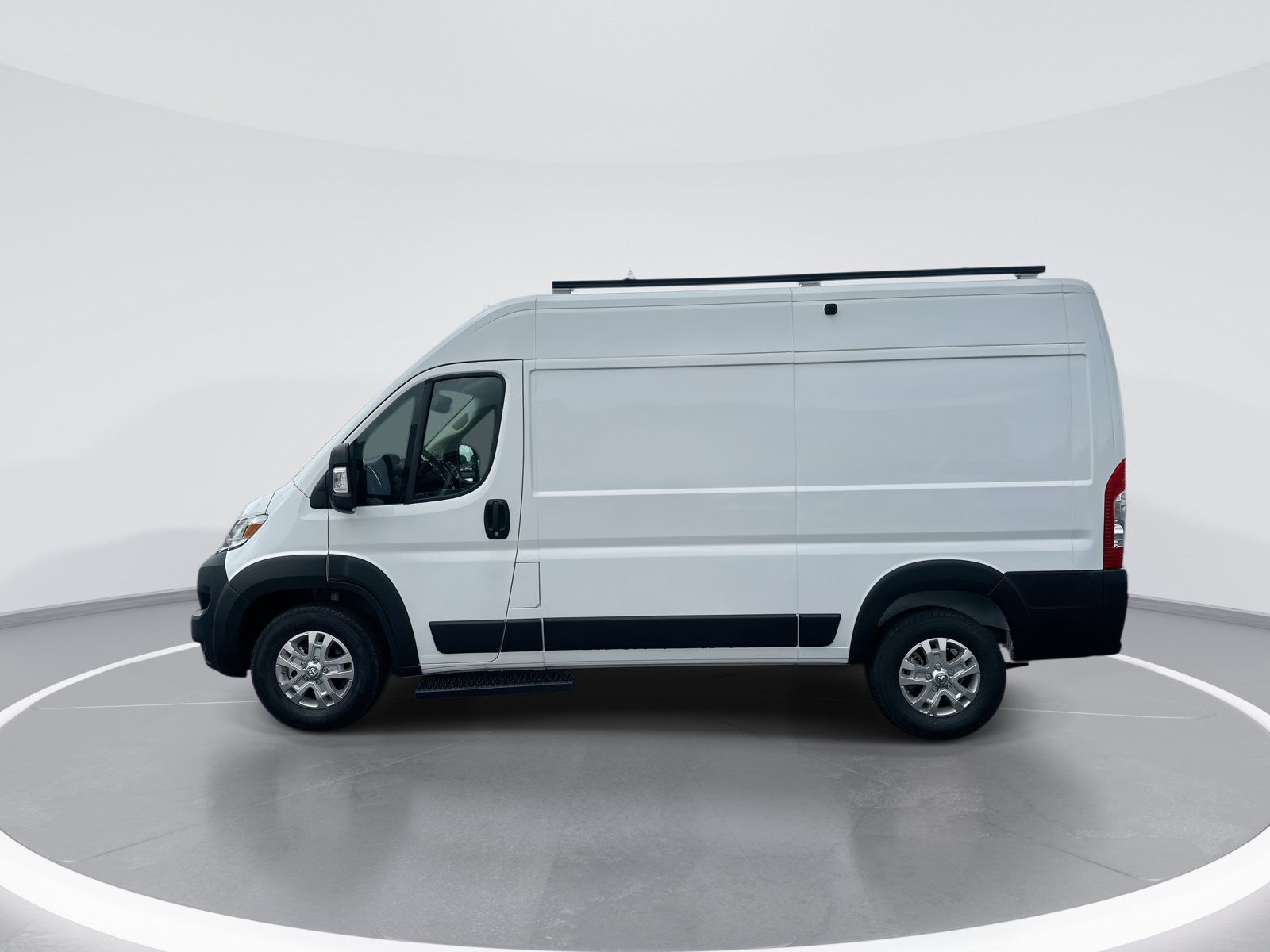 Used 2024 RAM ProMaster 1500 w/ Quick Order Package 22G SLT FWD image 6