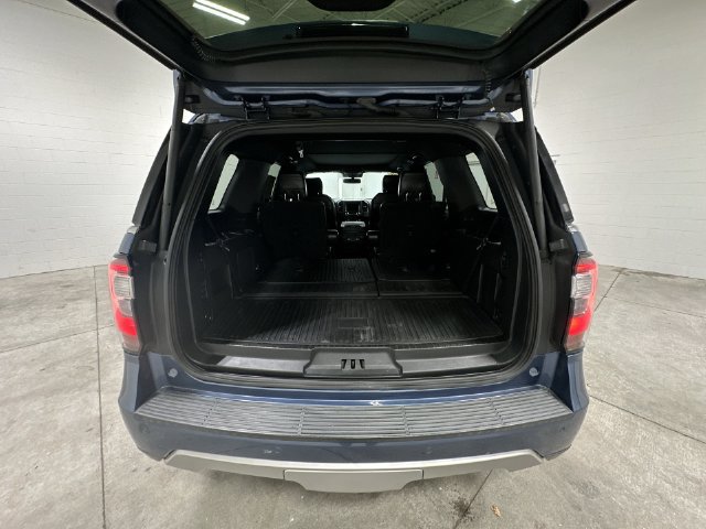 Used 2020 Ford Expedition Limited w/ Equipment Group 302A RWD image 17