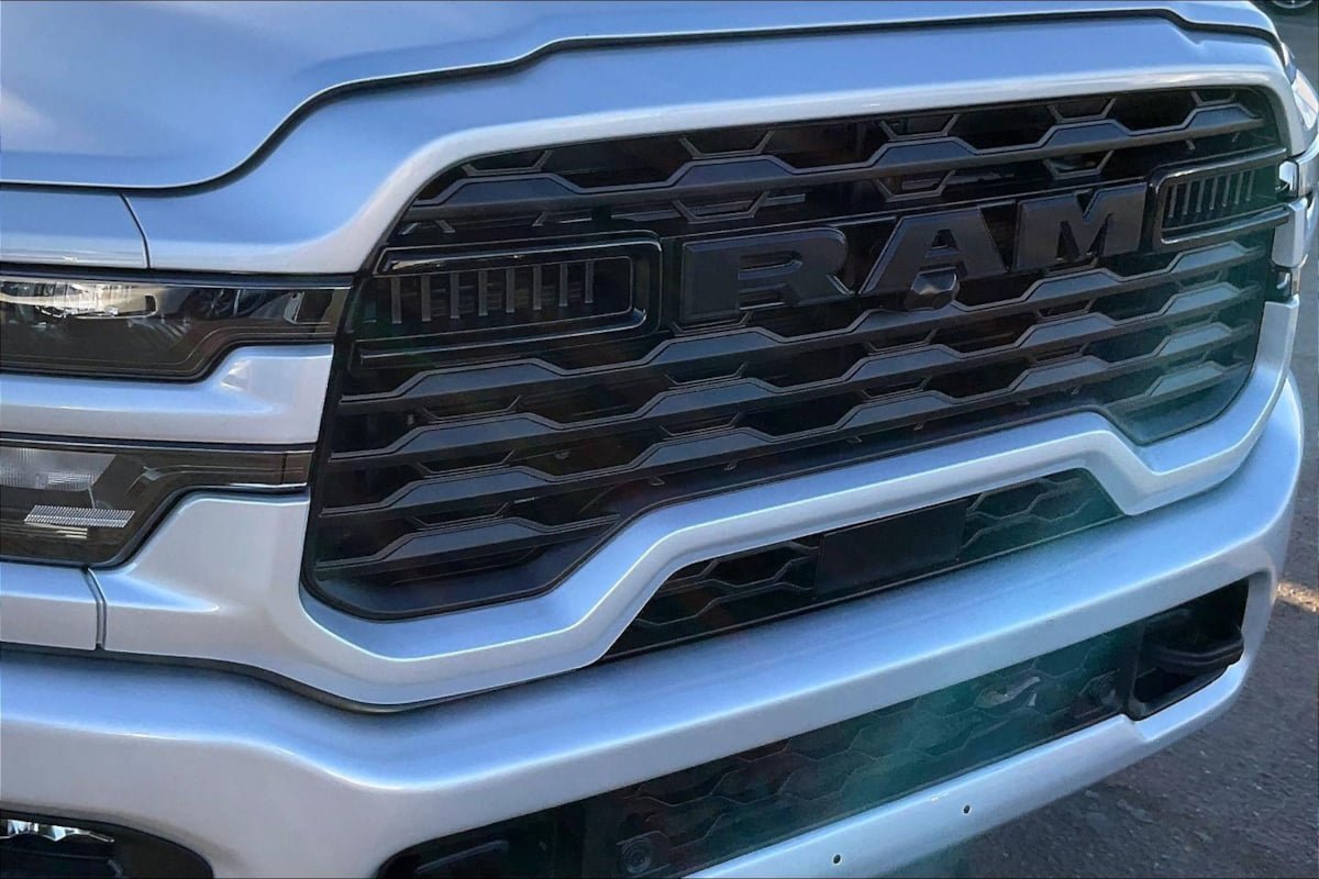 Used 2026 RAM 2500 Big Horn AWD/4WD image 25