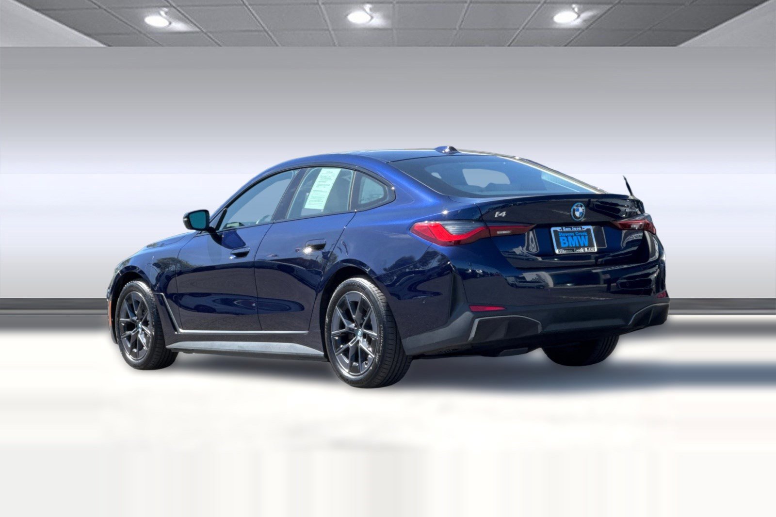 Certified 2023 BMW i4 eDrive35 RWD image 3