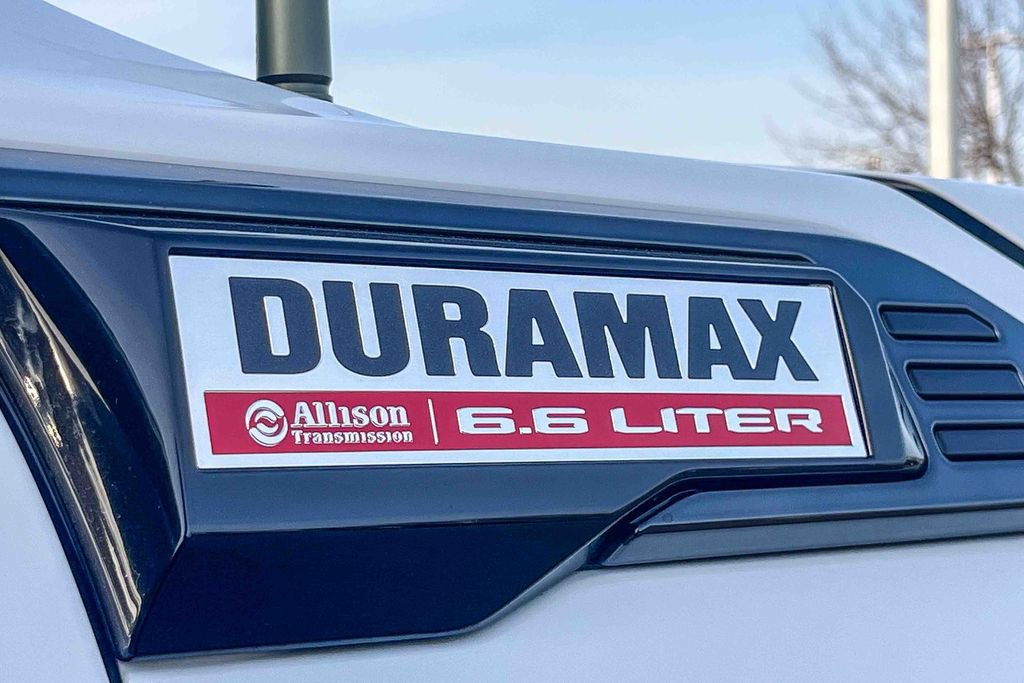 Used 2024 GMC Sierra 2500 AT4 w/ AT4 Premium Plus Package image 13