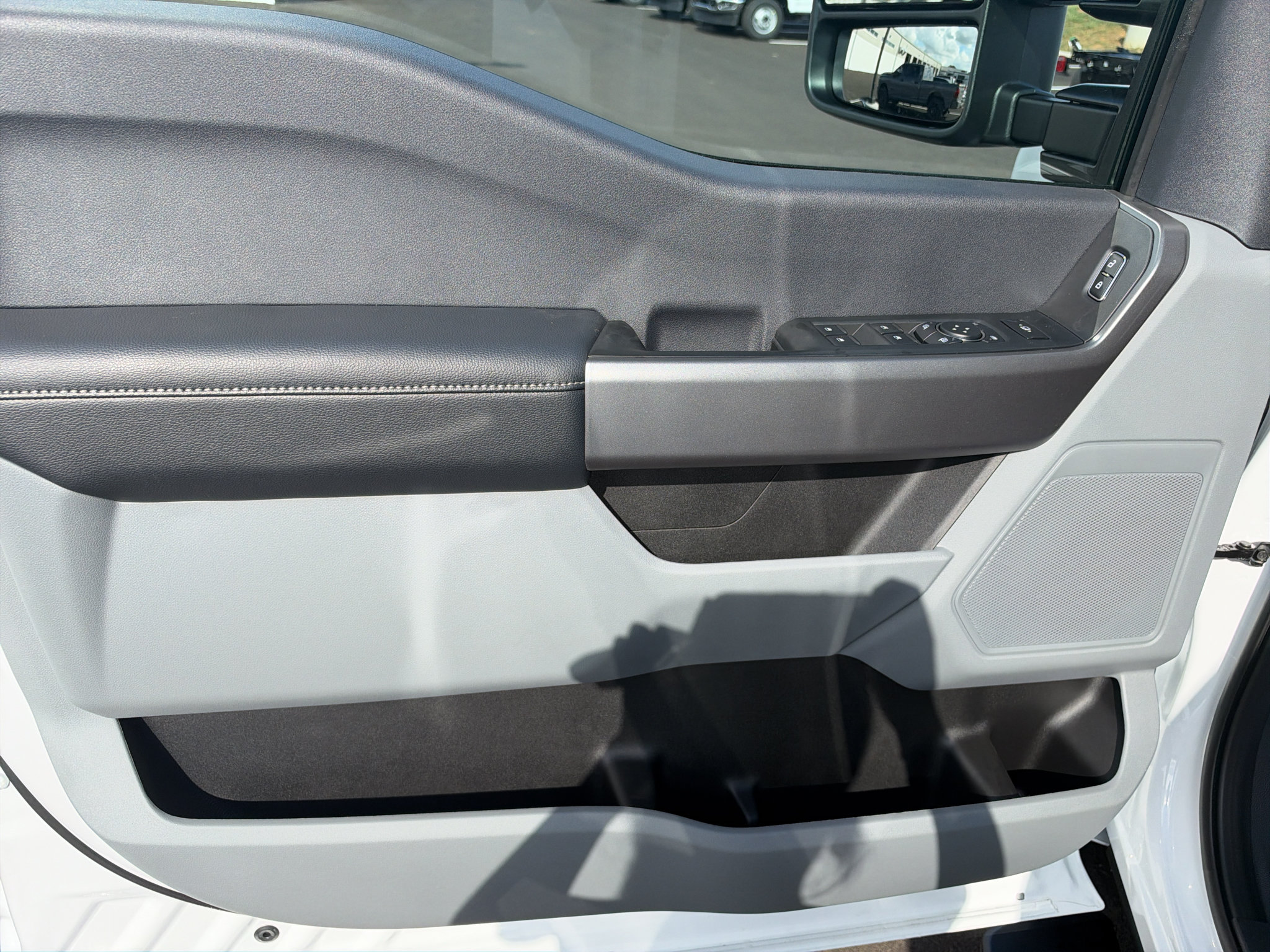 New 2027 Ford F250 XLT AWD/4WD image 9