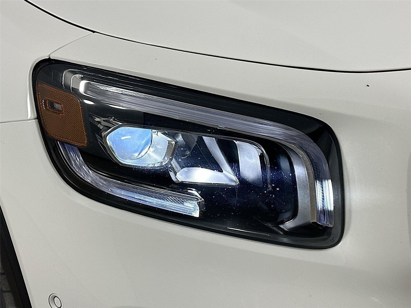 Certified 2022 Mercedes-Benz GLB 250 4MATIC image 8