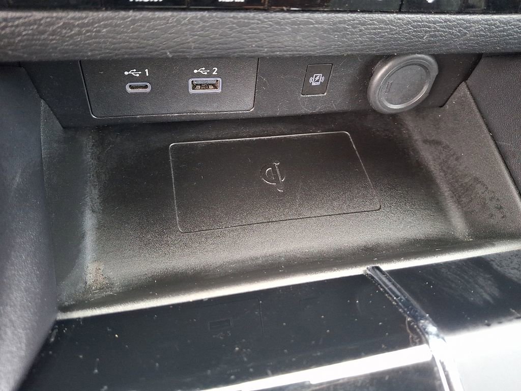 Used 2024 Mitsubishi Outlander SE Black Edition image 26