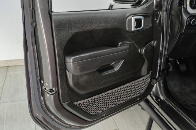 Used 2024 Jeep Wrangler Unlimited Sport image 36