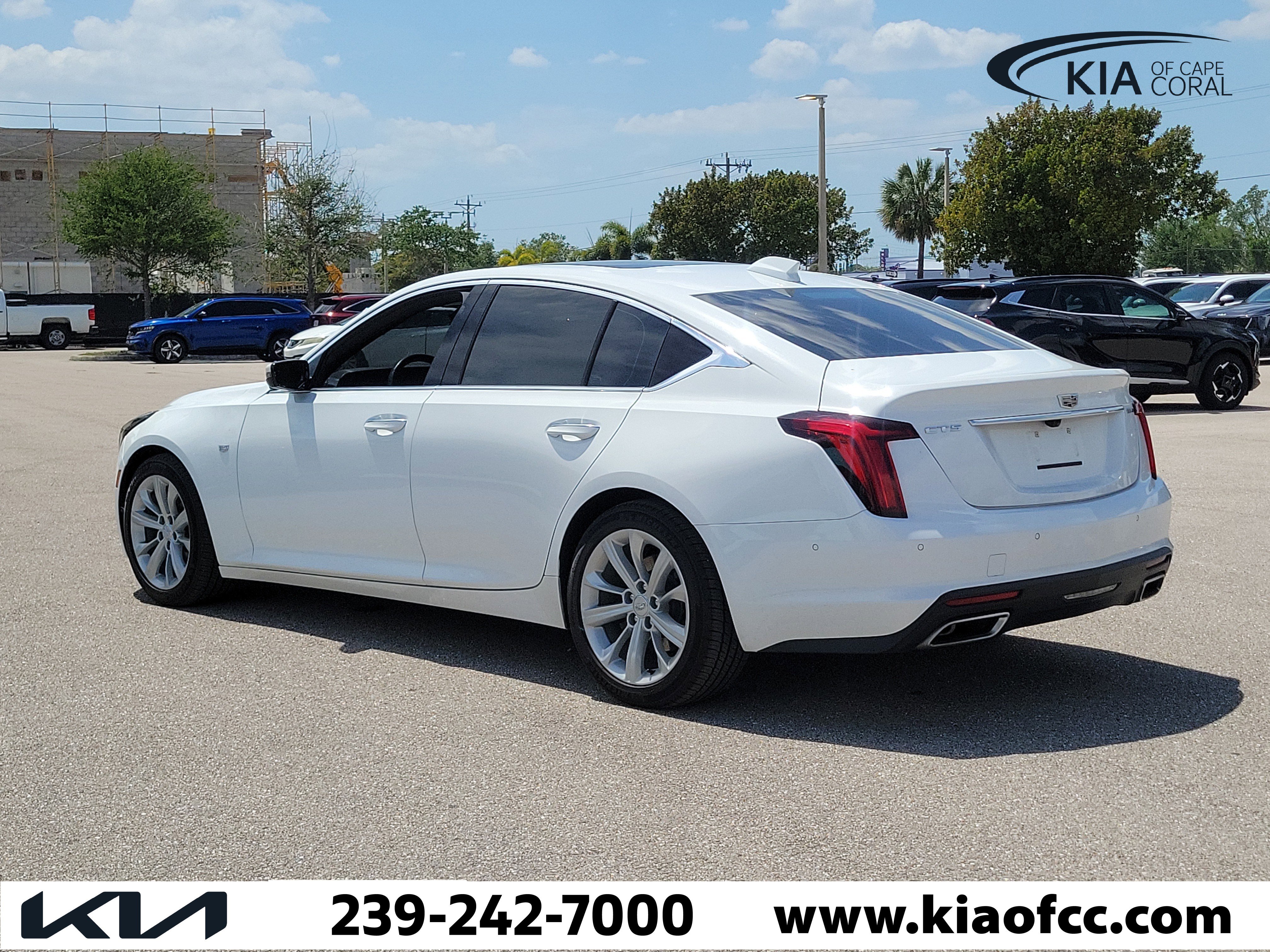 Used 2025 Cadillac CT5 Premium Luxury RWD image 5