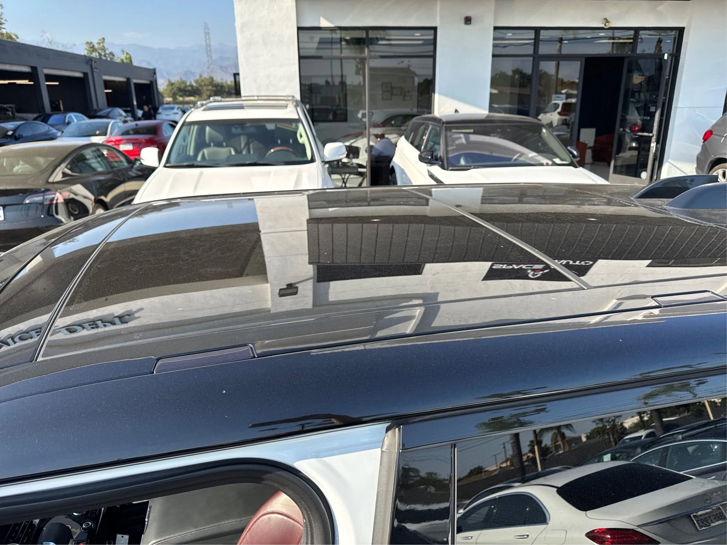 Used 2023 Land Rover Range Rover Sport SE Dynamic image 11