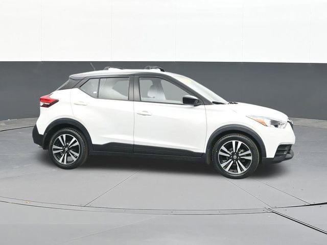 Used 2020 Nissan Kicks SV w/ Exterior Package image 19