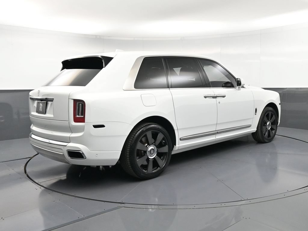 Certified 2019 Rolls-Royce Cullinan AWD/4WD image 8