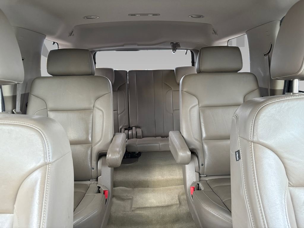 Used 2016 Chevrolet Tahoe LT image 2