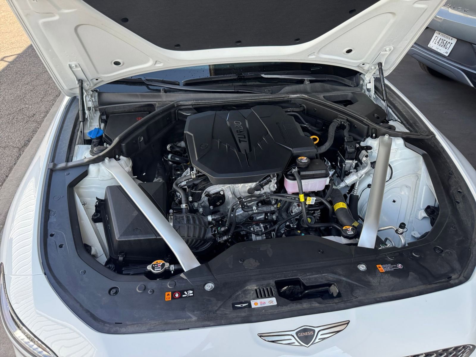 Used 2025 Genesis G70 2.5T image 32